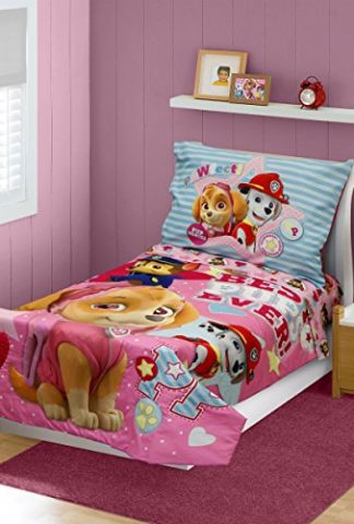 Paw Patrol Skye Best Pups Ever 4 Piece Toddler Bed Set, Pink
